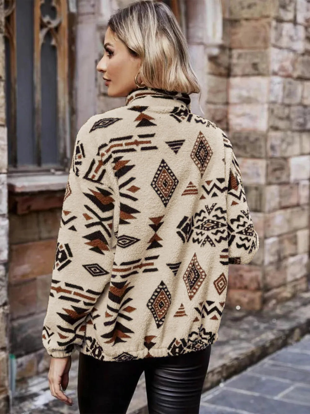 ce517a5d-20fe-4ad7-8a62-e5f465bf6133-Max